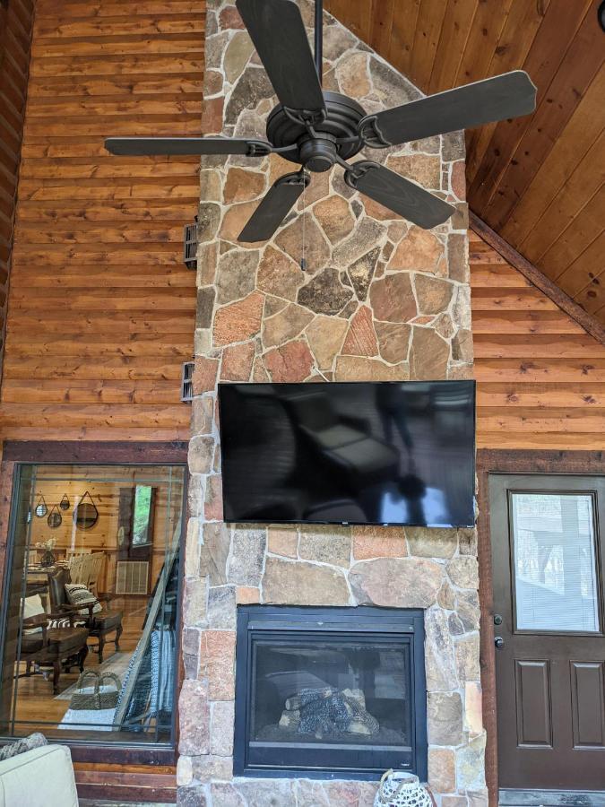 Stone Mountain Lodge 5000Sqft 6 Bed Game Room Pool Table Hot Tub Broken Bow Exterior foto